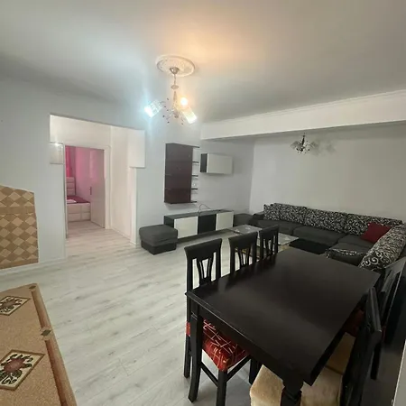 Private On A * Sarandë